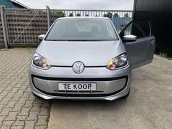 Zilver Gebruikt 2016 VW up! Move Hatchback | € 6.500 (Eerlijke prijs)