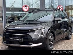 Zwart Gebruikt 2022 Kia Niro SUV | € 25.995 (Eerlijke prijs)