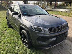 Grijs Gebruikt 2022 Jeep Compass SUV | € 29.950 (Eerlijke prijs)
