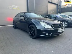 Zwart Gebruikt 2004 Mercedes CLS500 Sedan | € 12.499