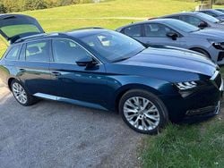 Blauw Gebruikt 2020 Skoda Superb Business Line Stationwagen | € 18.000 (Goede deal)