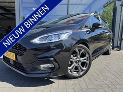 Zwart Gebruikt 2021 Ford Fiesta ST-Line Hatchback | € 14.750 (Eerlijke prijs)