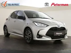 Zilver Gebruikt 2021 Toyota Yaris Hybrid Style Hatchback | € 22.299 (Eerlijke prijs)
