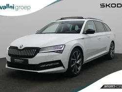 Wit, metallic lak Gebruikt 2021 Skoda Superb Business Line Stationwagen | € 27.400 (Eerlijke prijs)