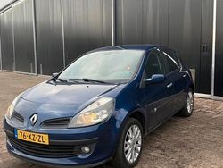 Gebruikt 2007 Renault Clio R.S. Hatchback | € 1.850 (Eerlijke prijs)