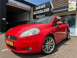 Rood Gebruikt 2008 Fiat Grande Punto Sport Hatchback | € 1.700