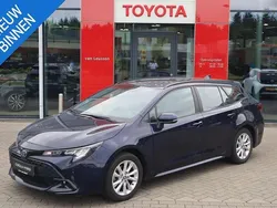 Blauw Gebruikt 2023 Toyota Corolla Stationwagen | € 26.400 (Goede deal)