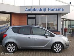 Grijs Gebruikt 2011 Opel Meriva Cosmo MPV | € 7.950 (Eerlijke prijs)