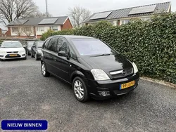 Zwart Gebruikt 2009 Opel Meriva Cosmo MPV | € 2.945 (Eerlijke prijs)