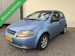 Blauw Gebruikt 2003 Chevrolet Kalos Hatchback | € 1.295 (Eerlijke prijs)