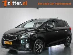 Zwart Gebruikt 2015 Kia Carens MPV | € 12.900 (Iets duurder)