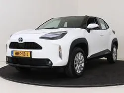 Wit Gebruikt 2024 Toyota Yaris Cross Active SUV | € 26.445 (Eerlijke prijs)