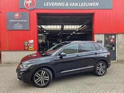 Zwart Gebruikt 2021 VW Tiguan Business+ SUV | € 31.950 (Goede deal)