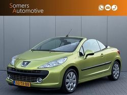 Geel, metallic lak Gebruikt 2007 Peugeot 207 CC Cabriolet | € 4.950 (Duur)