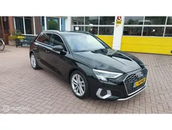 Zwart, metallic lak Gebruikt 2021 Audi A3 Sportback Business Hatchback | € 24.950 (Goede deal)