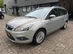 Groen Gebruikt 2009 Ford Focus Titanium Stationwagen | € 1.950 (Goede deal)