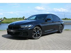 Zwart Gebruikt 2023 BMW 530 Sedan | € 48.950 (Iets duurder)