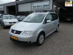 Grijs Gebruikt 2005 VW Touran Highline MPV | € 1.950 (Iets duurder)