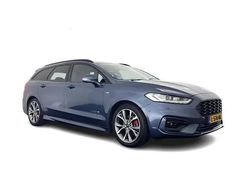 Blauw (metallic) Gebruikt 2021 Ford Mondeo ST-Line Stationwagen | € 14.245 (Eerlijke prijs)
