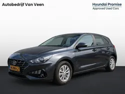 Grijs metallic Gebruikt 2021 Hyundai i30 Comfort Hatchback | € 17.945 (Super prijs)