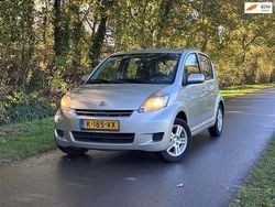 Grijs Gebruikt 2009 Daihatsu Sirion Hatchback | € 999 (Super prijs)