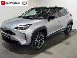 Grijs Gebruikt 2022 Toyota Yaris Cross Executive SUV | € 29.399 (Eerlijke prijs)