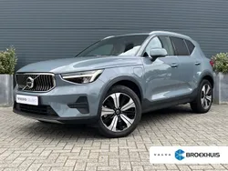 Grijs Gebruikt 2022 Volvo XC40 Inscription SUV | € 30.500 (Eerlijke prijs)