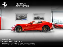 Rood Gebruikt 2023 Ferrari 812 Cabriolet | € 529.950 (Goede deal)