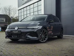 Grijs Nieuw 2024 VW Golf VIII GTI Clubsport Hatchback | € 55.950