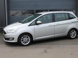 Grijs Gebruikt 2016 Ford Grand C-Max Trend MPV | € 7.499 (Eerlijke prijs)