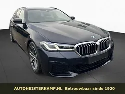Zwart Gebruikt 2023 BMW 530 M Sport Stationwagen | € 62.950