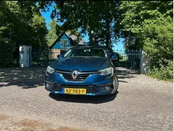 Blauw Gebruikt 2017 Renault Mégane IV Zen Hatchback | € 11.250