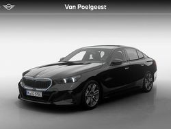 Zwart Nieuw 2025 BMW 530e Comfort Edition Sedan | € 85.825 (Eerlijke prijs)
