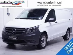 Wit Gebruikt 2022 Mercedes Vito MPV | € 34.800 (Duur)