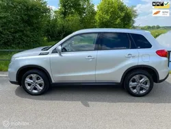 Grijs Gebruikt 2015 Suzuki Vitara Exclusive SUV | € 15.250 (Eerlijke prijs)