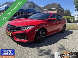Rood Gebruikt 2018 Honda Civic Sport Hatchback | € 12.950 (Eerlijke prijs)