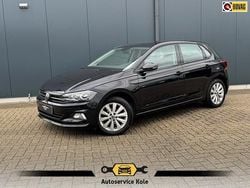 Zwart Gebruikt 2021 VW Polo Comfortline Hatchback | € 13.940 (Goede deal)