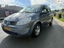 Grijs Gebruikt 2006 Renault Scénic II Dynamique MPV | € 1.450 (Eerlijke prijs)