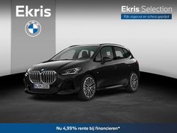 Zwart, metallic lak Gebruikt 2025 BMW 225 Active Tourer M Sport MPV | € 46.900 (Eerlijke prijs)