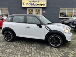 Wit, metallic lak Gebruikt 2011 Mini Countryman SUV | € 10.900 (Eerlijke prijs)