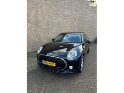 Zwart Gebruikt 2016 Mini Cooper Clubman Business Stationwagen | € 13.500 (Goede deal)