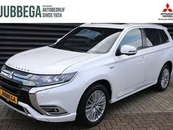 Wit Gebruikt 2021 Mitsubishi Outlander Instyle SUV | € 31.995 (Eerlijke prijs)