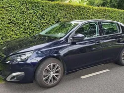 Blauw Gebruikt 2016 Peugeot 308 Allure Hatchback | € 7.350 (Goede deal)