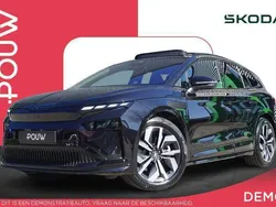 Zwart Gebruikt 2025 Skoda Enyaq iV SportLine SUV | € 55.450