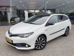 Wit Gebruikt 2018 Toyota Auris Touring Sports Edition Stationwagen | € 17.690 (Eerlijke prijs)