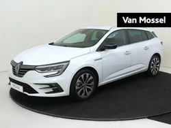 Wit Nieuw 2025 Renault Mégane GrandTour Techno Stationwagen | € 35.990