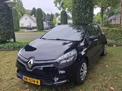 Zwart Gebruikt 2017 Renault Clio IV Life Hatchback | € 8.750 (Eerlijke prijs)
