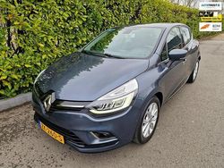 Grijs (metallic) Gebruikt 2019 Renault Clio IV Intens Hatchback | € 8.990 (Goede deal)
