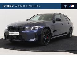 Blauw Gebruikt 2024 BMW 330e Executive Stationwagen | € 49.850 (Goede deal)