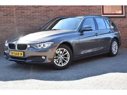 Bruin Gebruikt 2014 BMW 318 Executive Stationwagen | € 7.949 (Eerlijke prijs)
